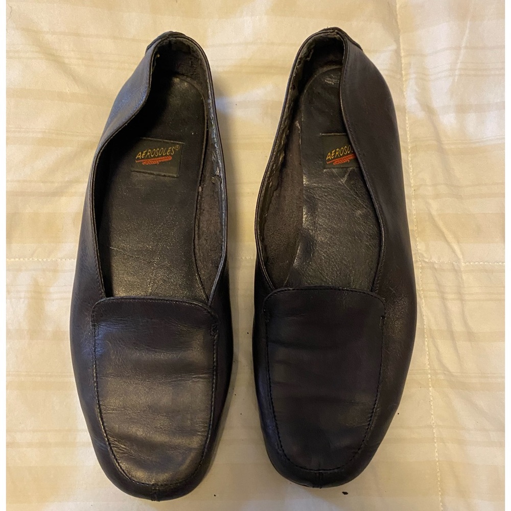 Aerosoles black leather flats